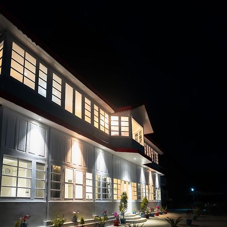 Hotel Crags Dalhousie Bagian luar foto