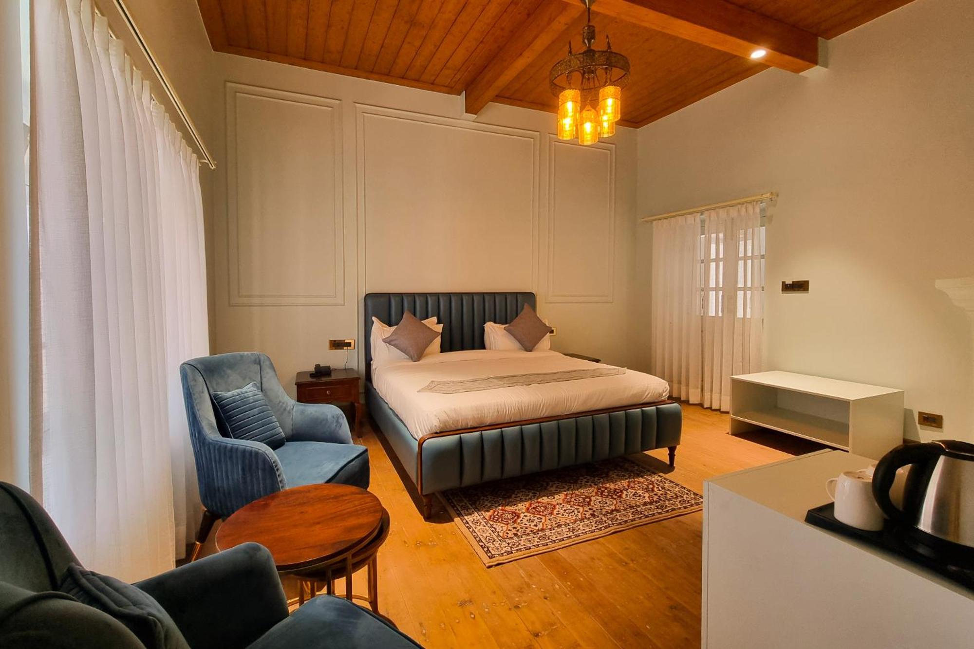 Hotel Crags Dalhousie Bagian luar foto