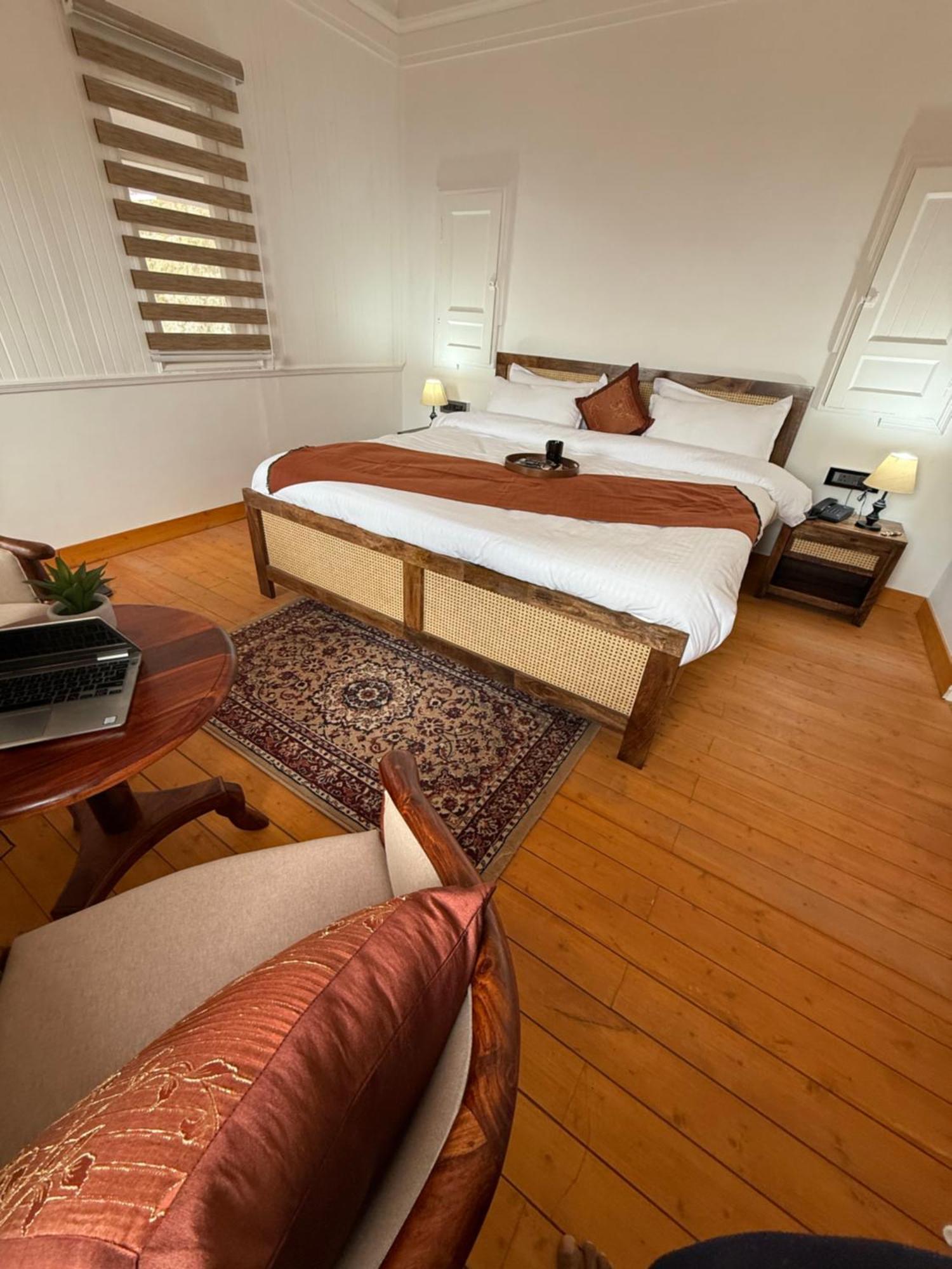 Hotel Crags Dalhousie Bagian luar foto