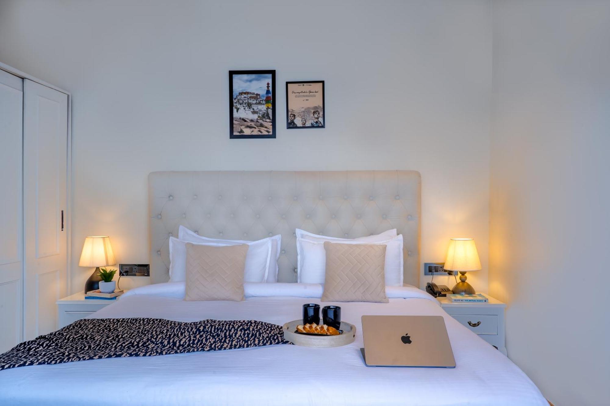 Hotel Crags Dalhousie Bagian luar foto
