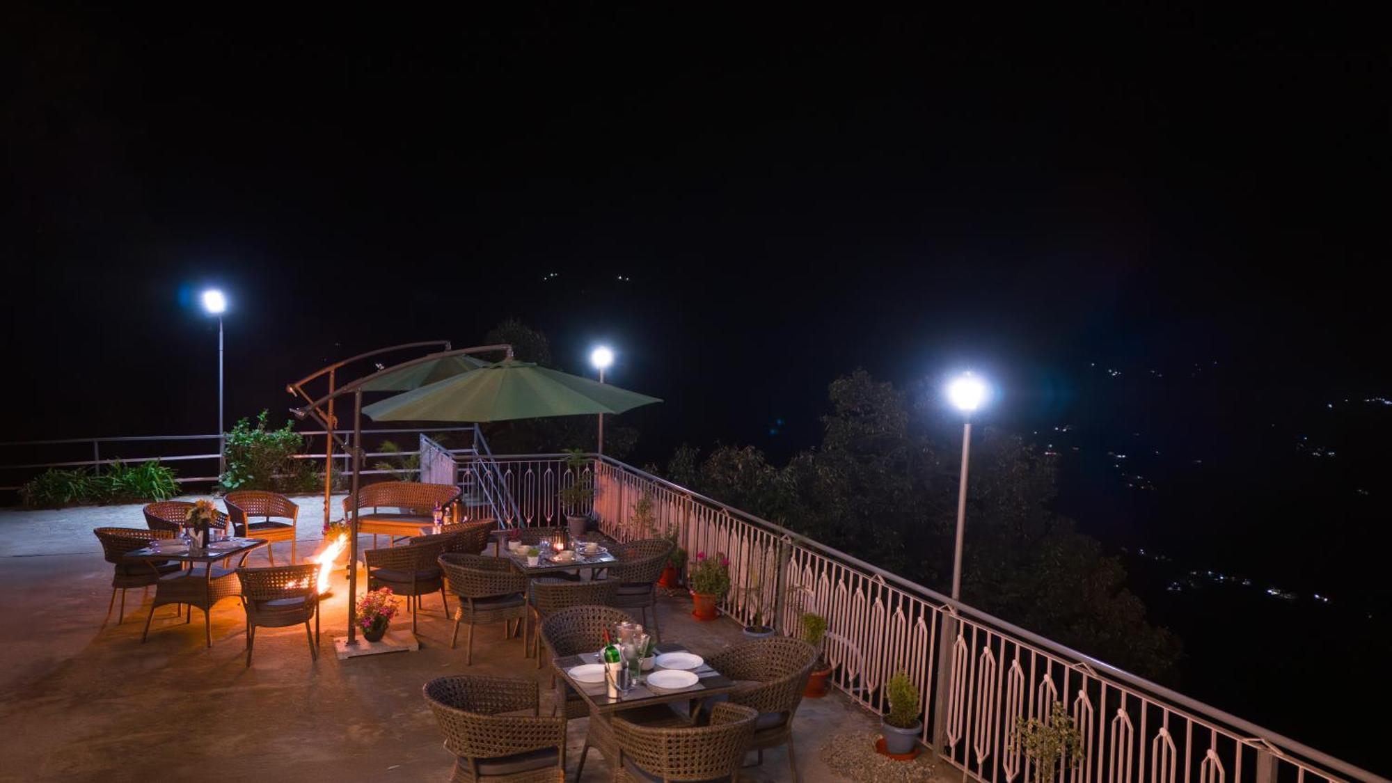 Hotel Crags Dalhousie Bagian luar foto
